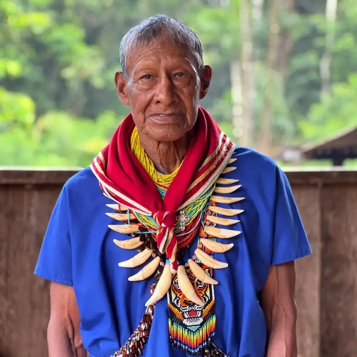 Indigenous elder in Colombia guiding authentic iowaska ceremonies at Camino al Sol
